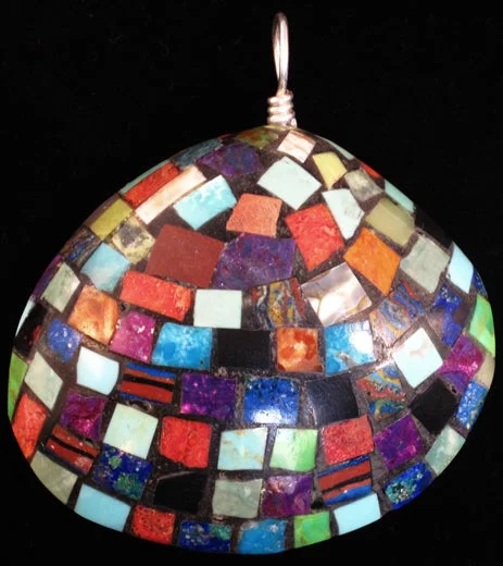 Track lighting for illuminating dining tablesShell Pendant, Style 9