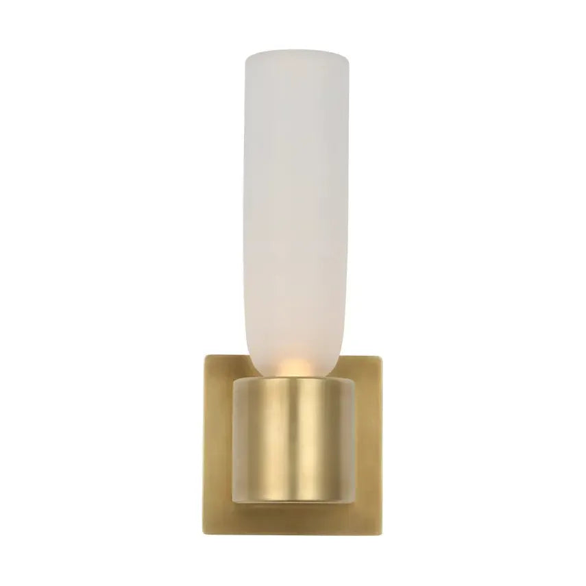 Track lighting with a chunky, bold designVolver Small Single Sconce