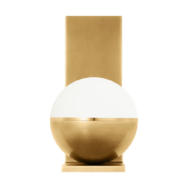 Track lighting for accentuating artworksAkova Wall