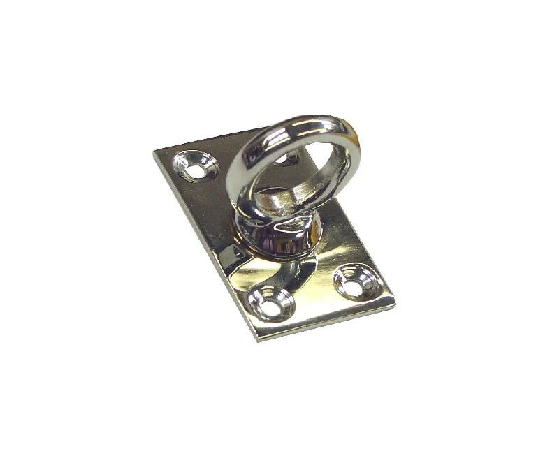 White track lighting for a clean lookLarge Wall eye plate for rope and post.