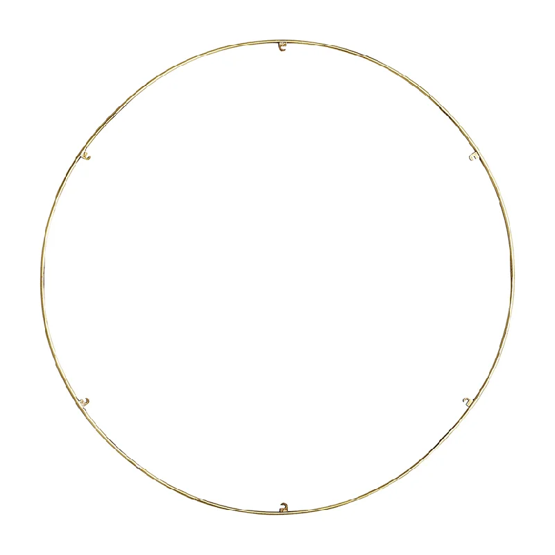 Track lighting with clear glass shadesTrellis Spacer R630