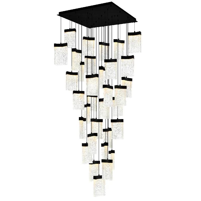 Traditional Brass Chandeliers for Classic InteriorsTraditional Brass Chandeliers for Classic Interiors1587P36-33-101