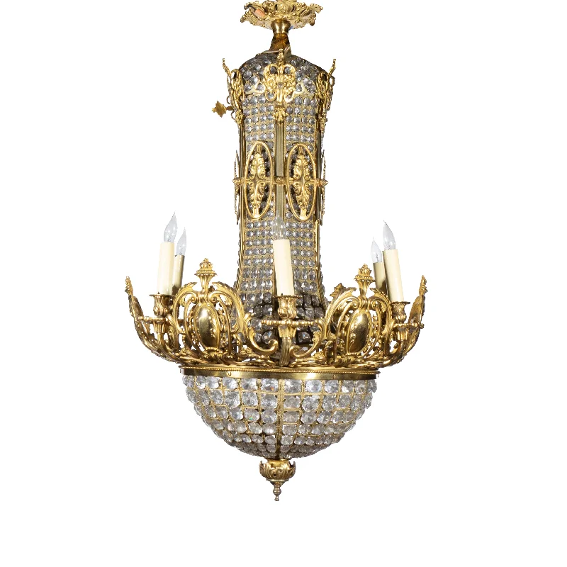 Industrial Iron Chandeliers for Loft - Inspired SpacesIndustrial Iron Chandeliers for Loft - Inspired SpacesA FRENCH GILT BRONZE AND BEADED GLASS CHANDELIER, 19TH CENTURY
