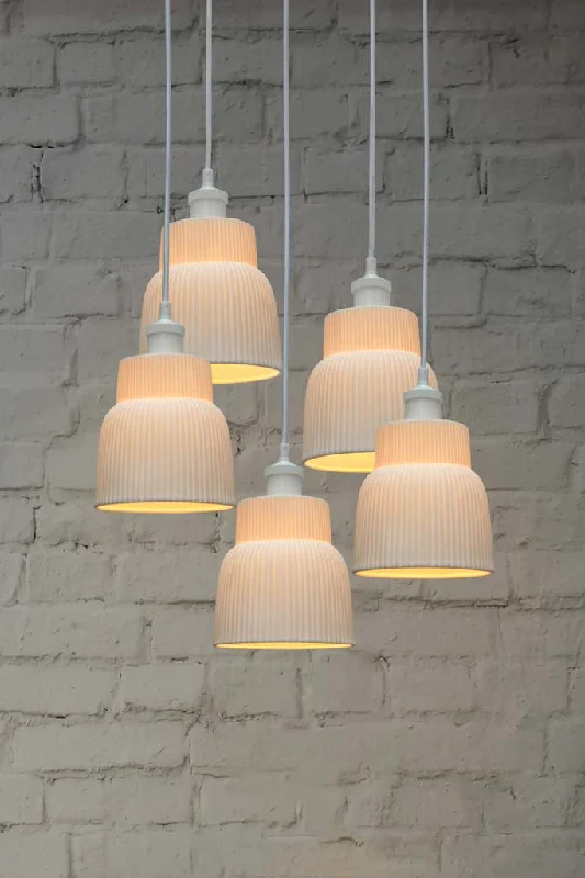 Chandeliers with Metal Frames in Gold FinishChandeliers with Metal Frames in Gold FinishVerona Ceramic Multi Light Pendant Chandeliers with Metal Frames in Gold FinishChandeliers with Metal Frames in Gold FinishVerona Ceramic Multi Light Pendant