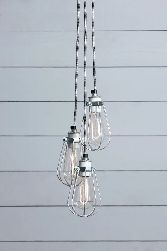 Chandeliers with Metal Frames in Black FinishChandeliers with Metal Frames in Black FinishWire Cage Chandelier - 3 Light Cluster Chandeliers with Metal Frames in Black FinishChandeliers with Metal Frames in Black FinishWire Cage Chandelier - 3 Light Cluster